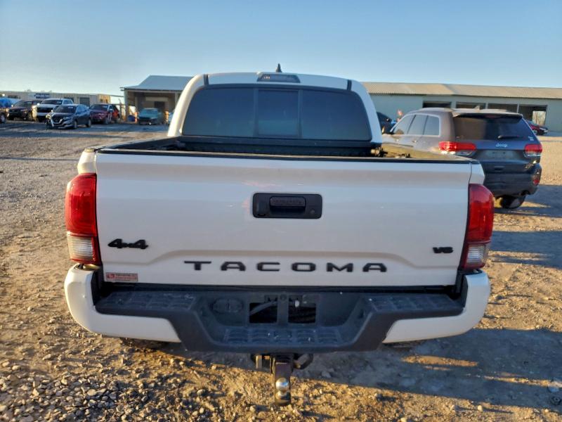 Фото 6 - TOYOTA TACOMA