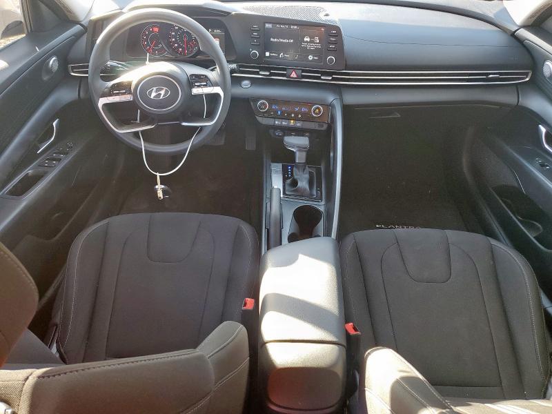 Фото 8 - HYUNDAI ELANTRA