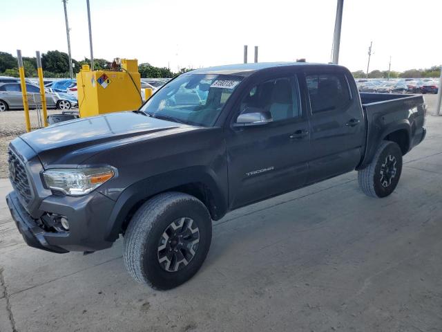 Фото 1 - TOYOTA TACOMA