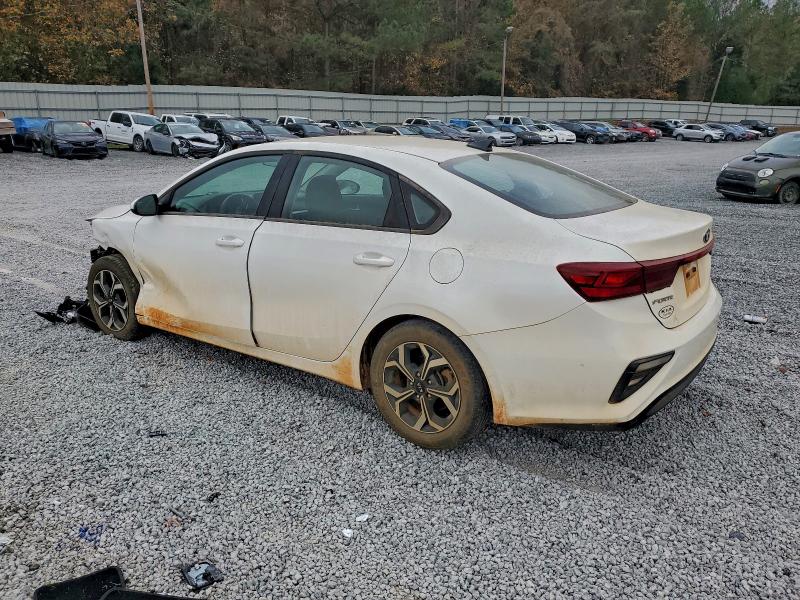 Фото 2 - KIA FORTE