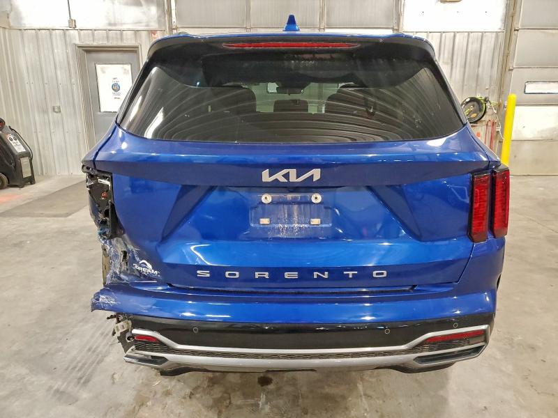 Фото 6 - KIA SORENTO
