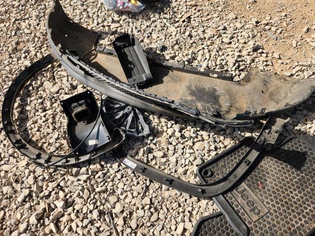 Фото 13 - JEEP GRAND CHER