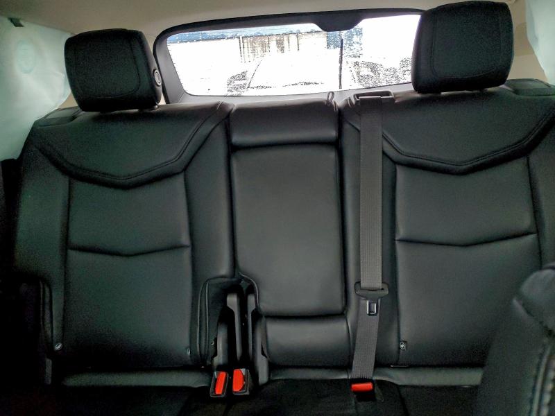 Фото 10 - CADILLAC XT5