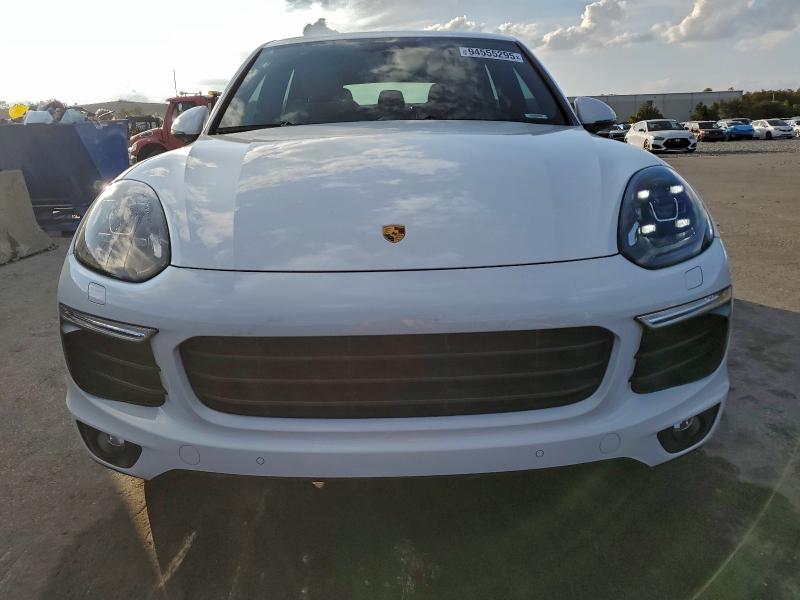 Фото 5 - PORSCHE CAYENNE