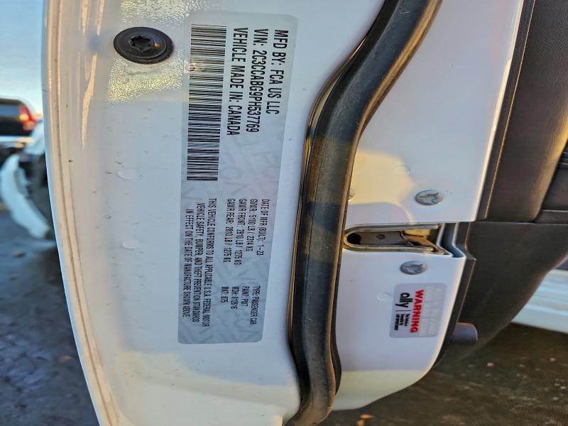 Фото 12 - CHRYSLER 300