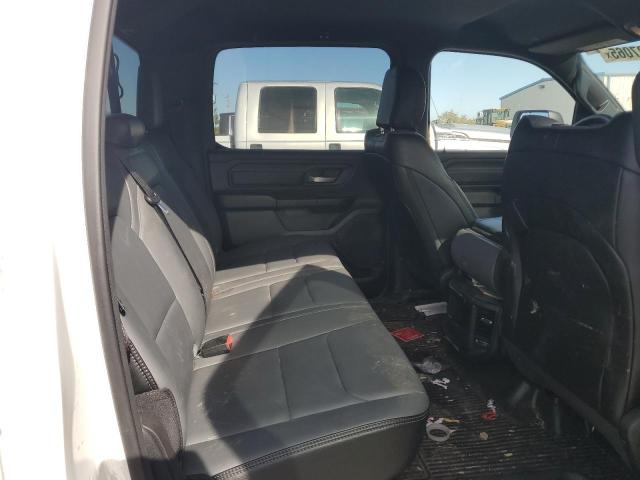 Фото 10 - RAM 1500