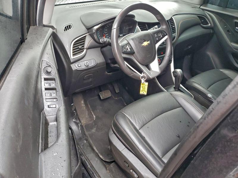 Фото 8 - CHEVROLET TRAX