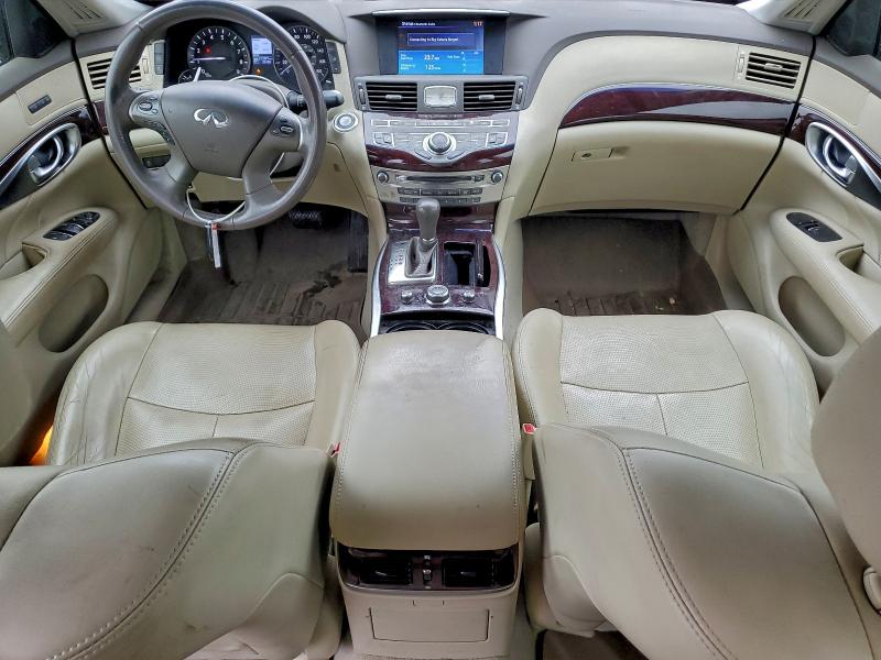 Фото 8 - INFINITI Q70