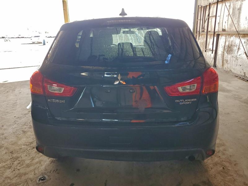 Фото 6 - MITSUBISHI OUTLANDER