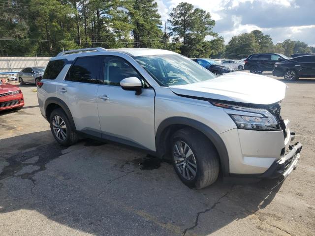 Фото 4 - NISSAN PATHFINDER