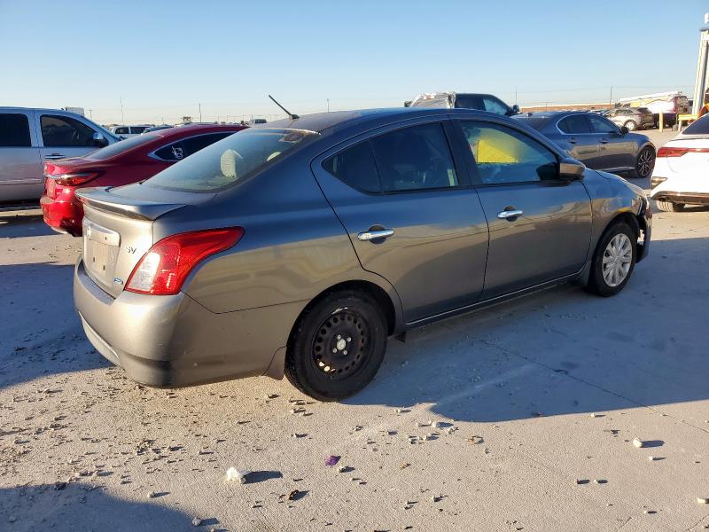 Фото 3 - NISSAN VERSA