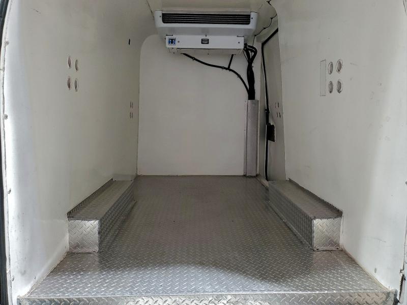 Фото 10 - NISSAN NV