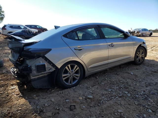 Фото 3 - HYUNDAI ELANTRA