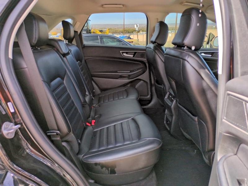 Фото 10 - FORD EDGE