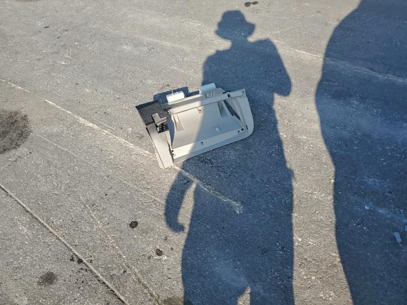 Фото 13 - NISSAN ROGUE