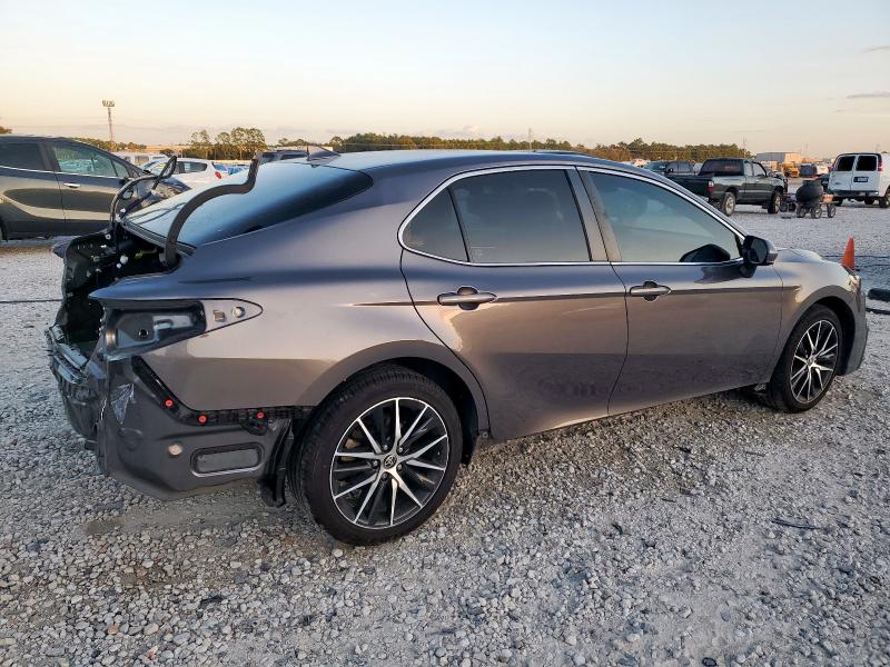 Фото 3 - TOYOTA CAMRY