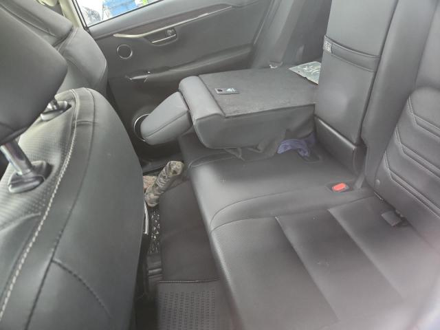 Фото 10 - LEXUS NX