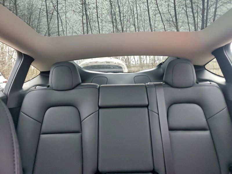 Фото 10 - TESLA MODEL Y