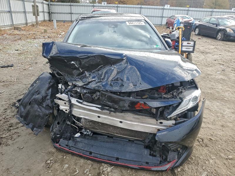 Фото 5 - TOYOTA CAMRY