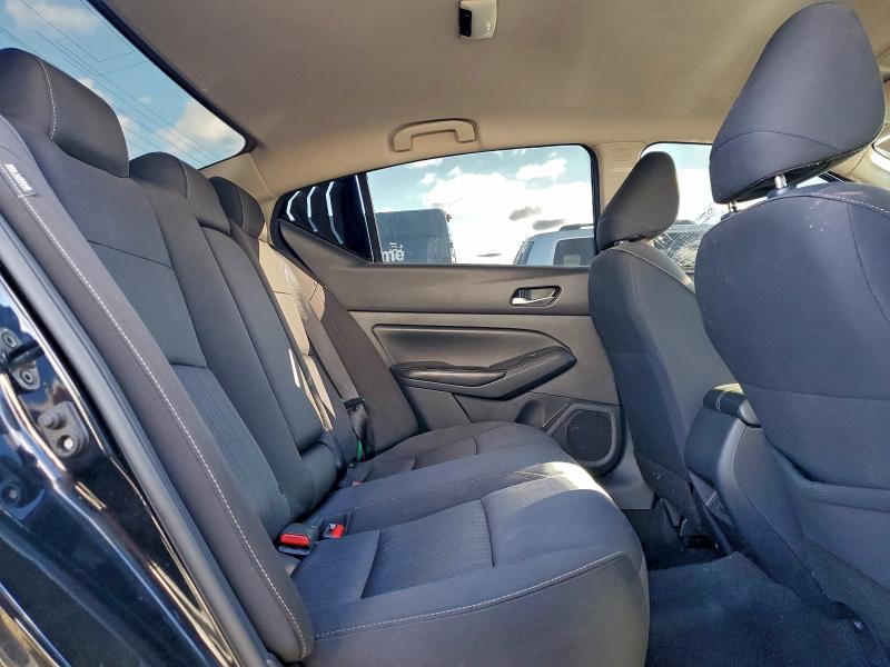 Фото 10 - NISSAN ALTIMA