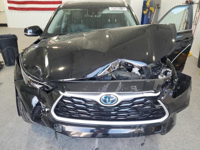 Фото 12 - TOYOTA HIGHLANDER