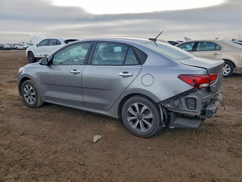 Фото 2 - KIA RIO