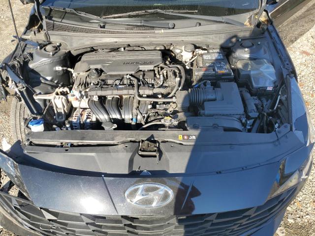 Фото 11 - HYUNDAI ELANTRA