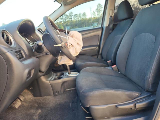 Фото 7 - NISSAN VERSA