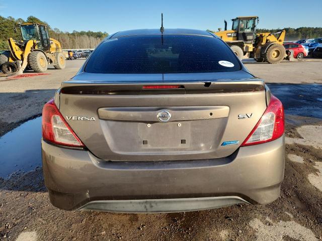 Фото 6 - NISSAN VERSA