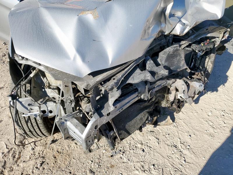 Фото 12 - MITSUBISHI OUTLANDER