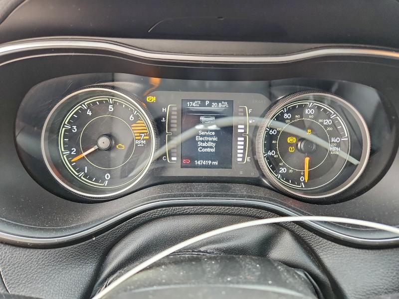 Фото 9 - JEEP GRAND CHER