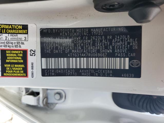 Фото 12 - TOYOTA CAMRY