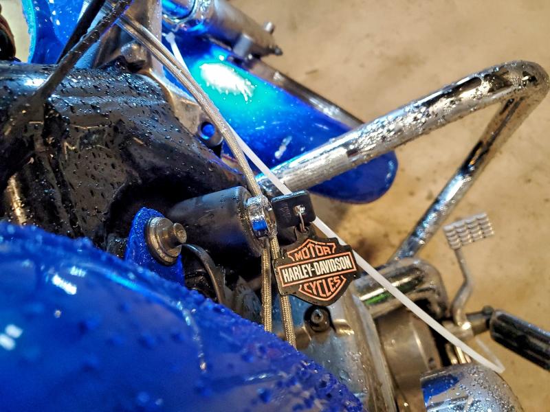 HARLEY-DAVIDSON SPRTSTR883 2002