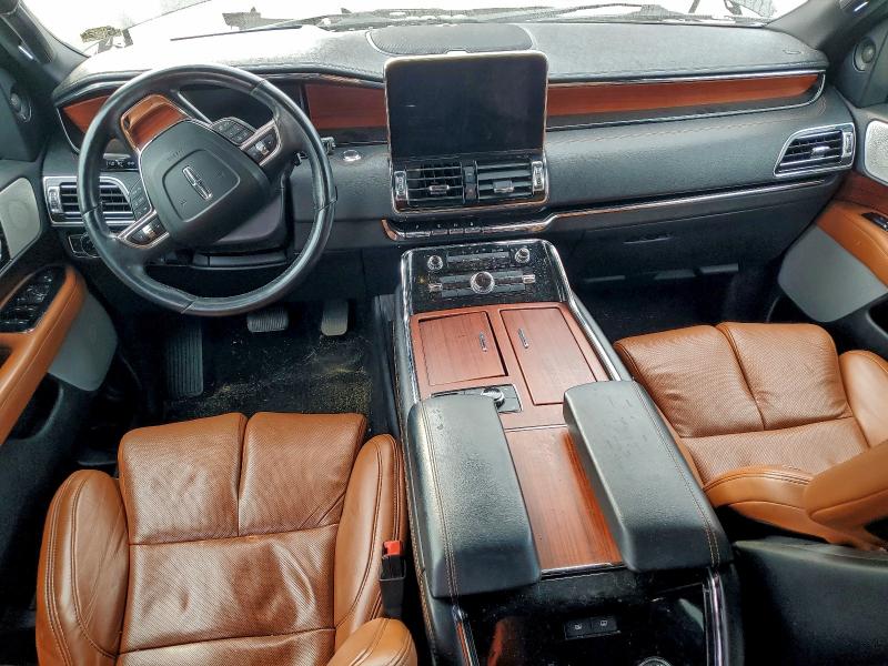 Фото 8 - LINCOLN NAVIGATOR