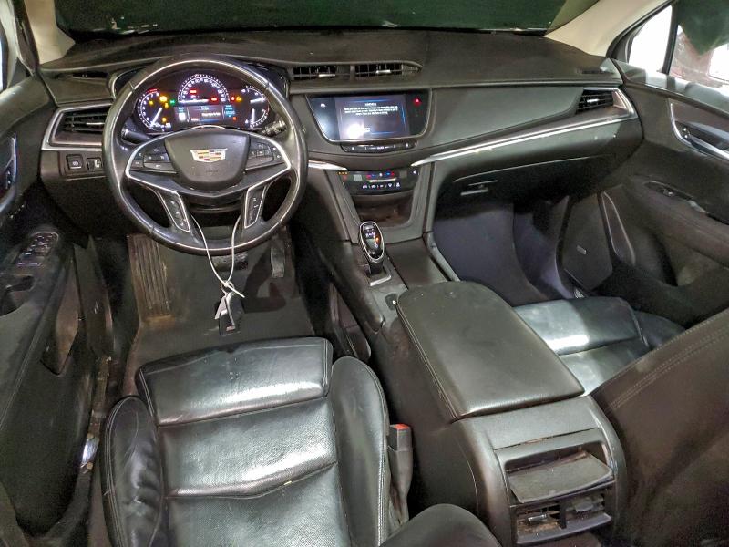 Фото 8 - CADILLAC XT5