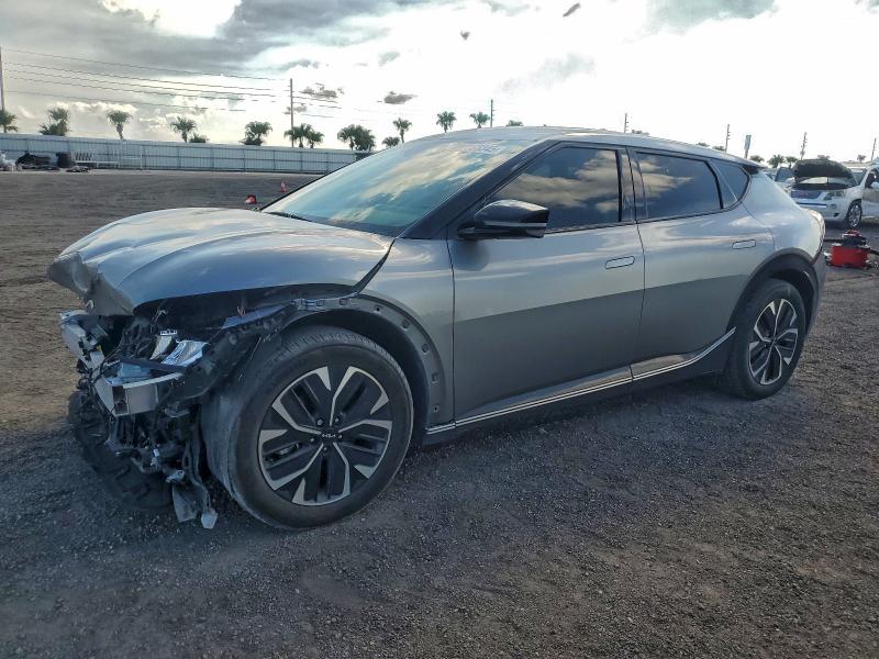 Фото 1 - KIA EV6 LIGHT