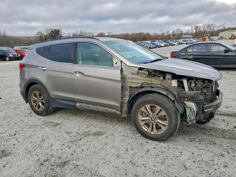 Фото 4 - HYUNDAI SANTA FE