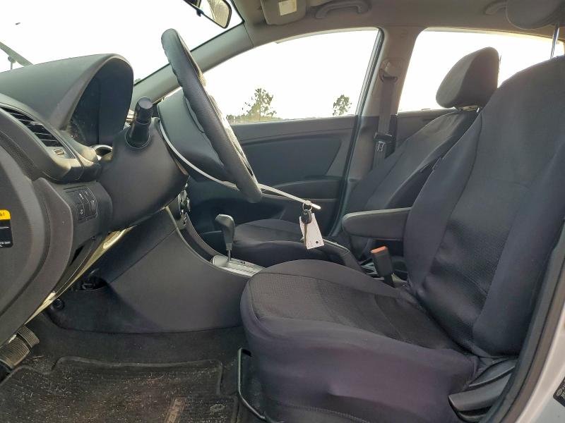 Фото 7 - HYUNDAI ACCENT