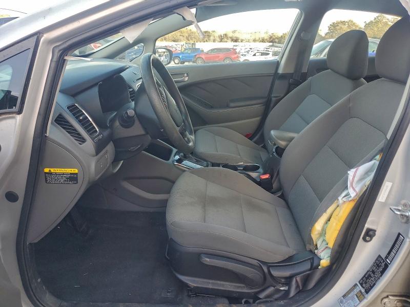 Фото 7 - KIA FORTE