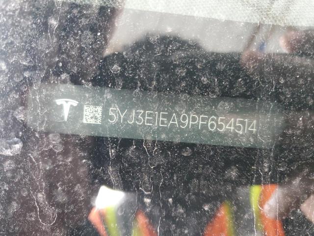 Фото 12 - TESLA MODEL 3