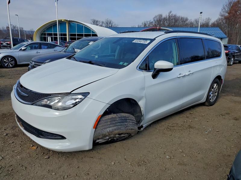 Фото 1 - CHRYSLER MINIVAN