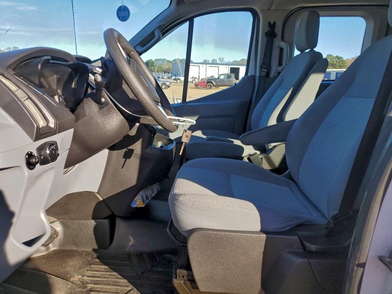 Фото 7 - FORD TRANSIT