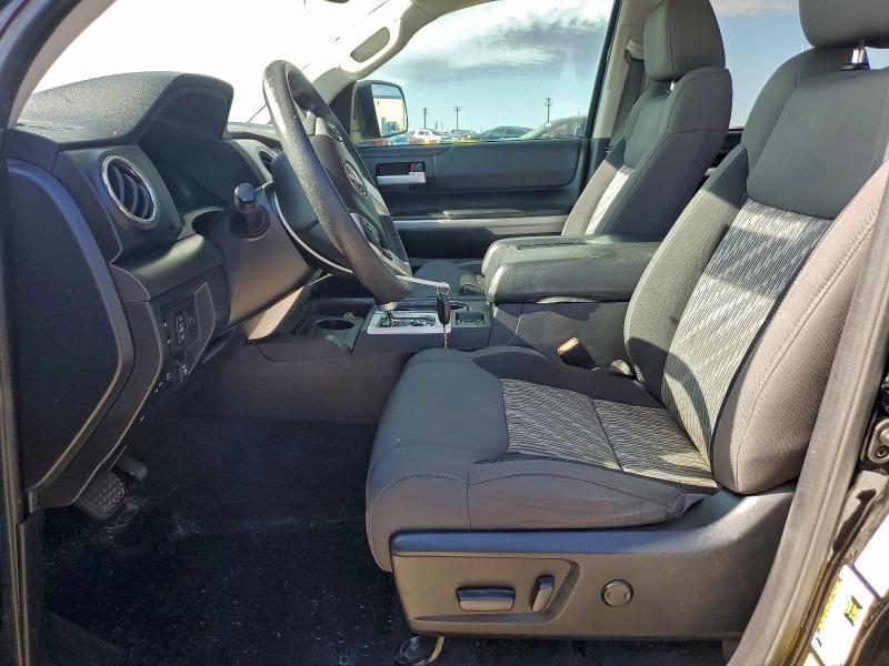 Фото 7 - TOYOTA TUNDRA