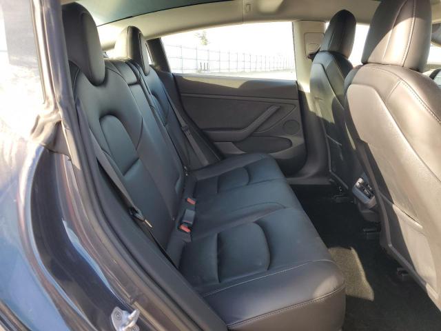 Фото 10 - TESLA MODEL 3