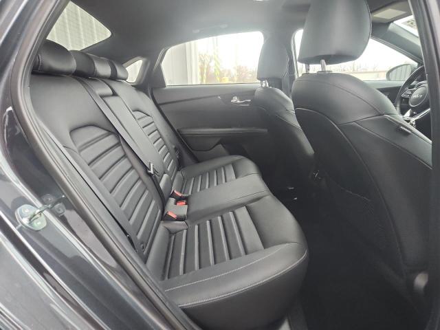 Фото 10 - KIA FORTE