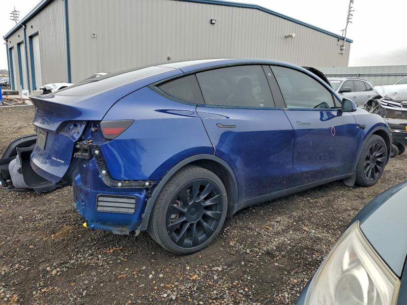 Фото 3 - TESLA MODEL Y