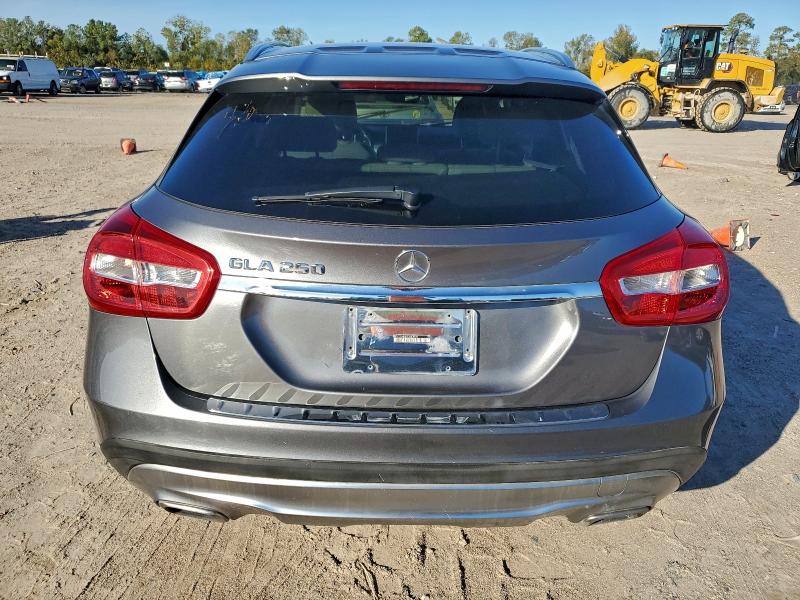 Фото 6 - MERCEDES-BENZ GLA-CLASS