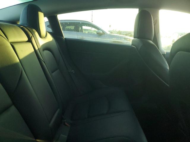 Фото 10 - TESLA MODEL 3