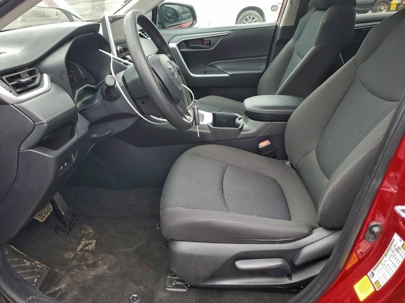 Фото 7 - TOYOTA RAV4