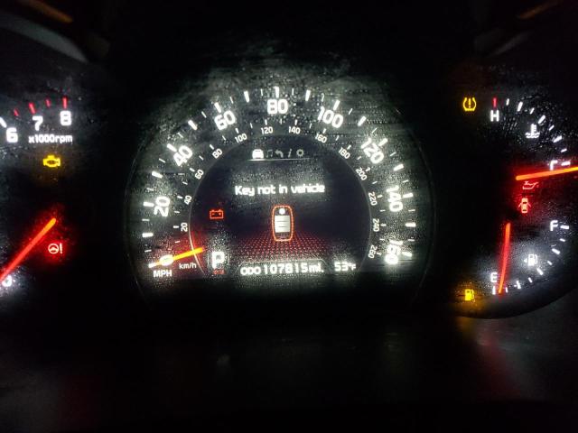 Фото 9 - KIA SORENTO